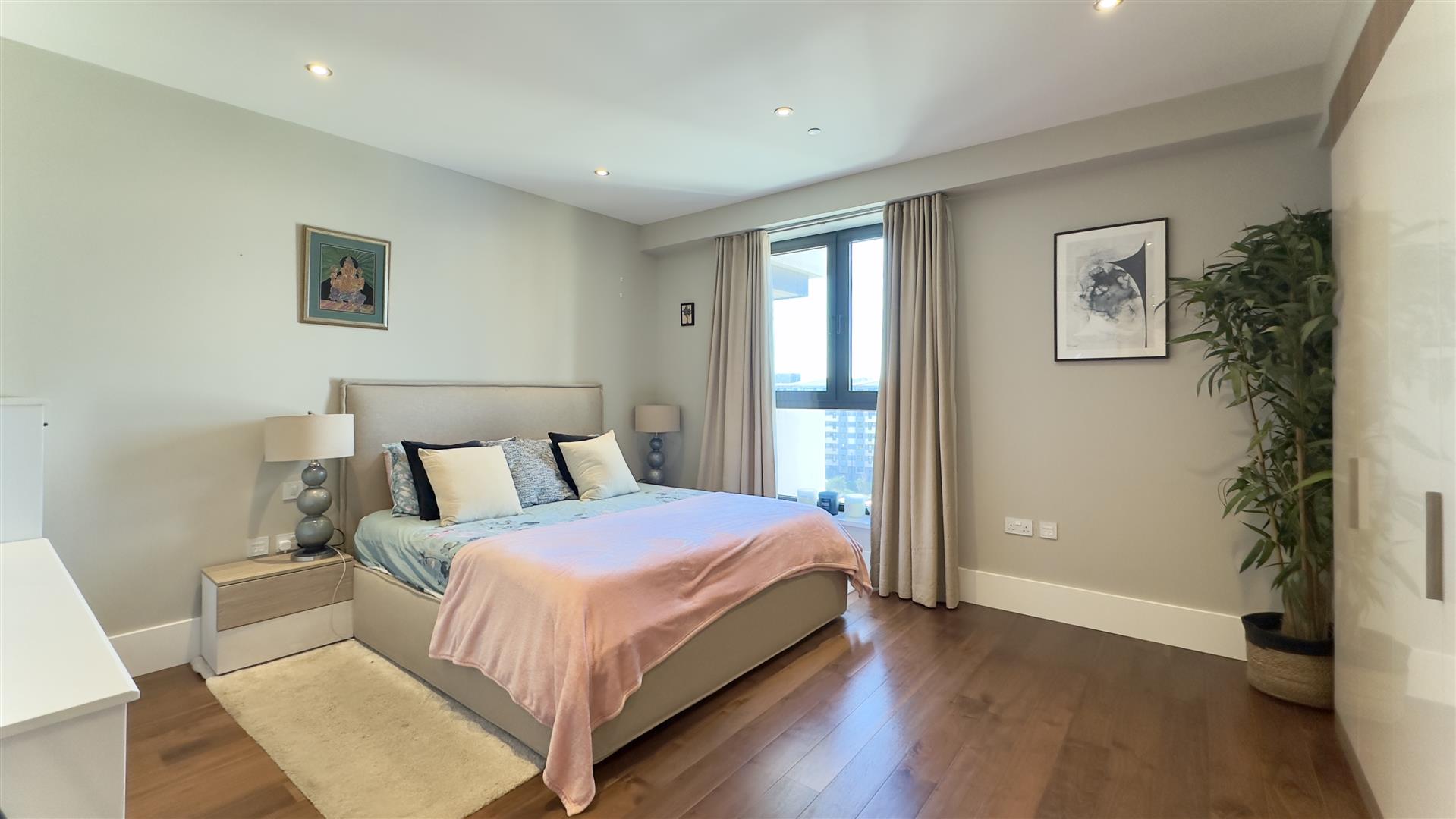 Image of Apartment - 4 Bedrooms - 3 Bathrooms for Rental in Midtown-Gibraltar, Image 10